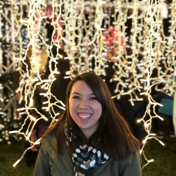 Meet your Posher, Maile - Picture 5 of 5